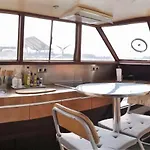 Ботель Le Bateau Ivre *